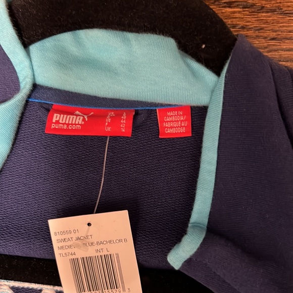 Brand new with tag puma zip up navy size L - Picture 5 of 6